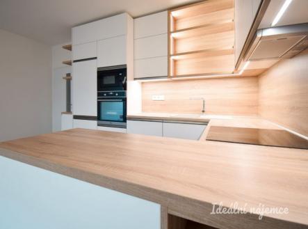 Pronájem bytu, 2+kk, 56 m²