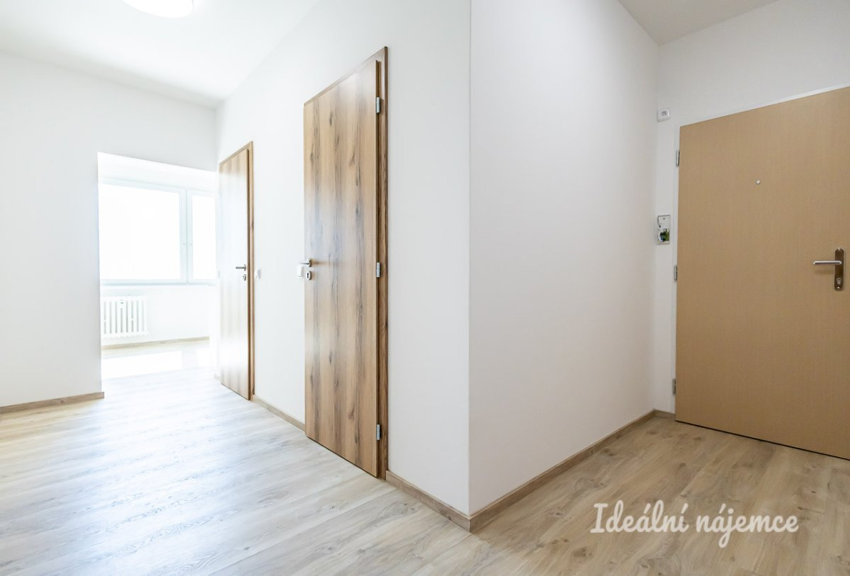 Pronájem bytu 4+1, Květinková, Žižkov, 31900 Kč/měs, 74 m2