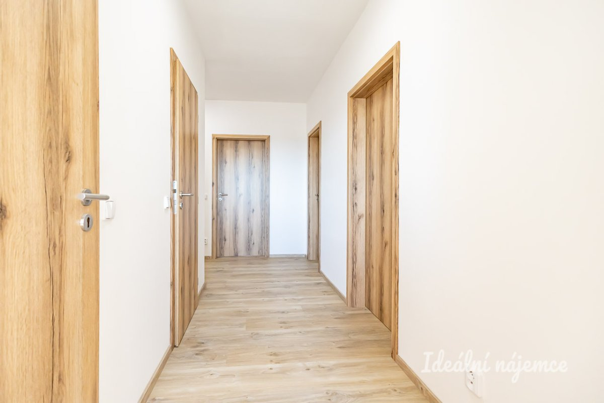 Pronájem bytu 4+1, Květinková, Žižkov, 31900 Kč/měs, 74 m2