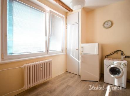 Pronájem bytu, 1+1, 35 m²