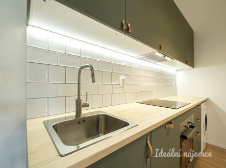 Pronájem bytu, 1+1, 33 m²