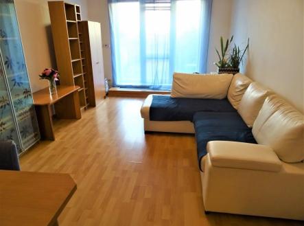 Pronájem bytu, 1+kk, 35 m²