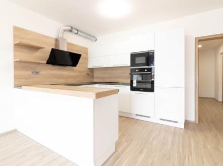 Pronájem bytu, 2+kk, 65 m²