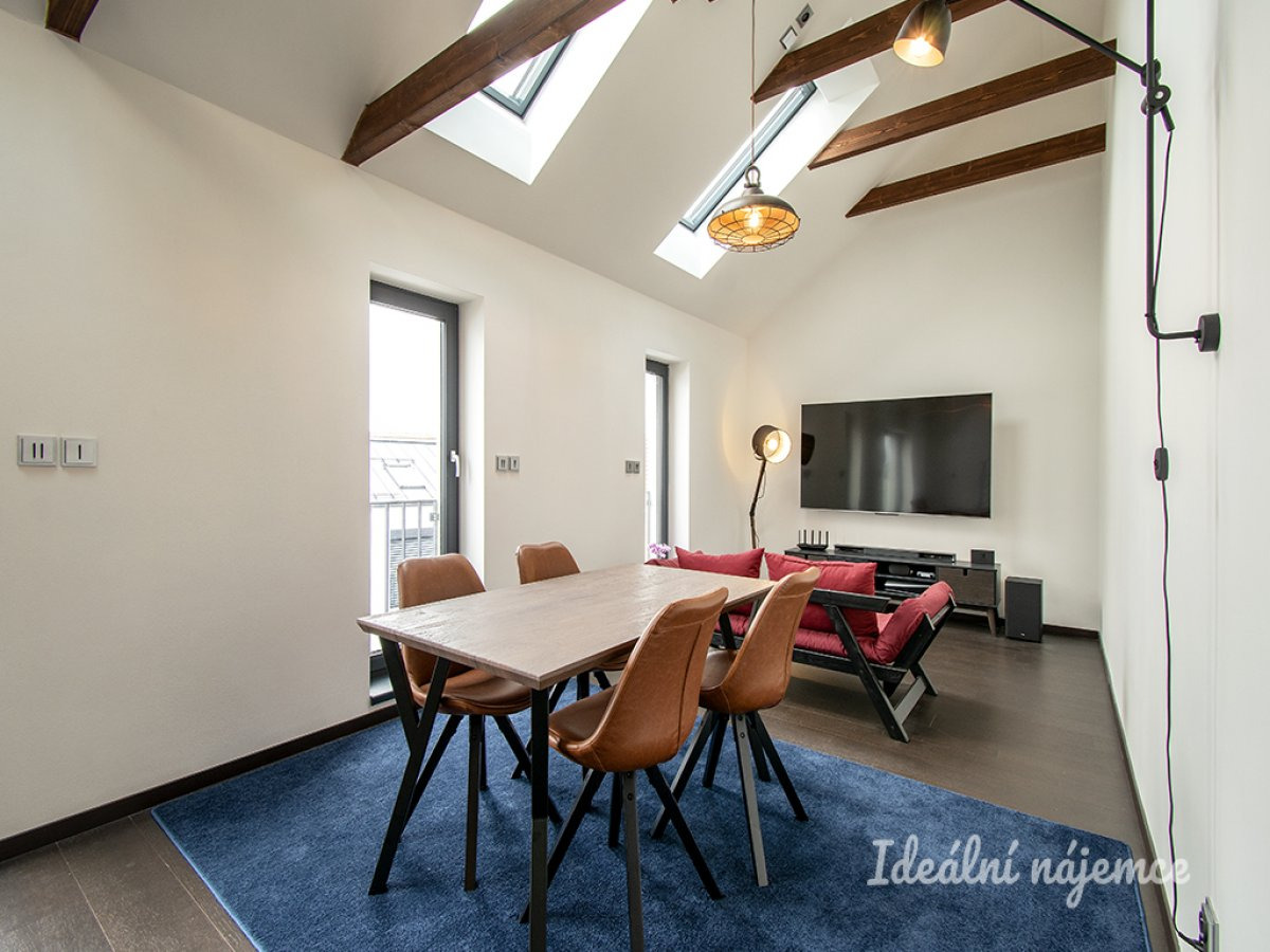 Pronájem bytu 2+kk, Krátká  Tursko, 21000 Kč,  60m2