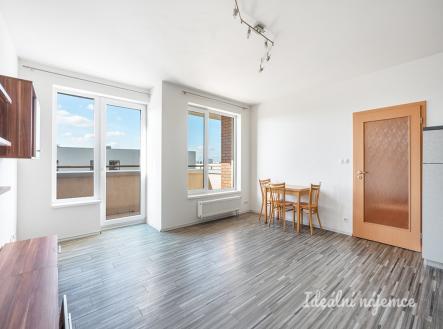 Pronájem bytu, 3+kk, 83 m²