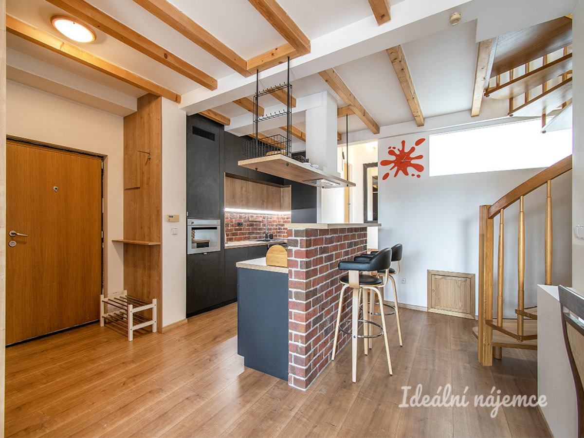 Pronájem bytu 3+kk, Bělehradská, Vinohrady, 36200 Kč/měs, 106 m2