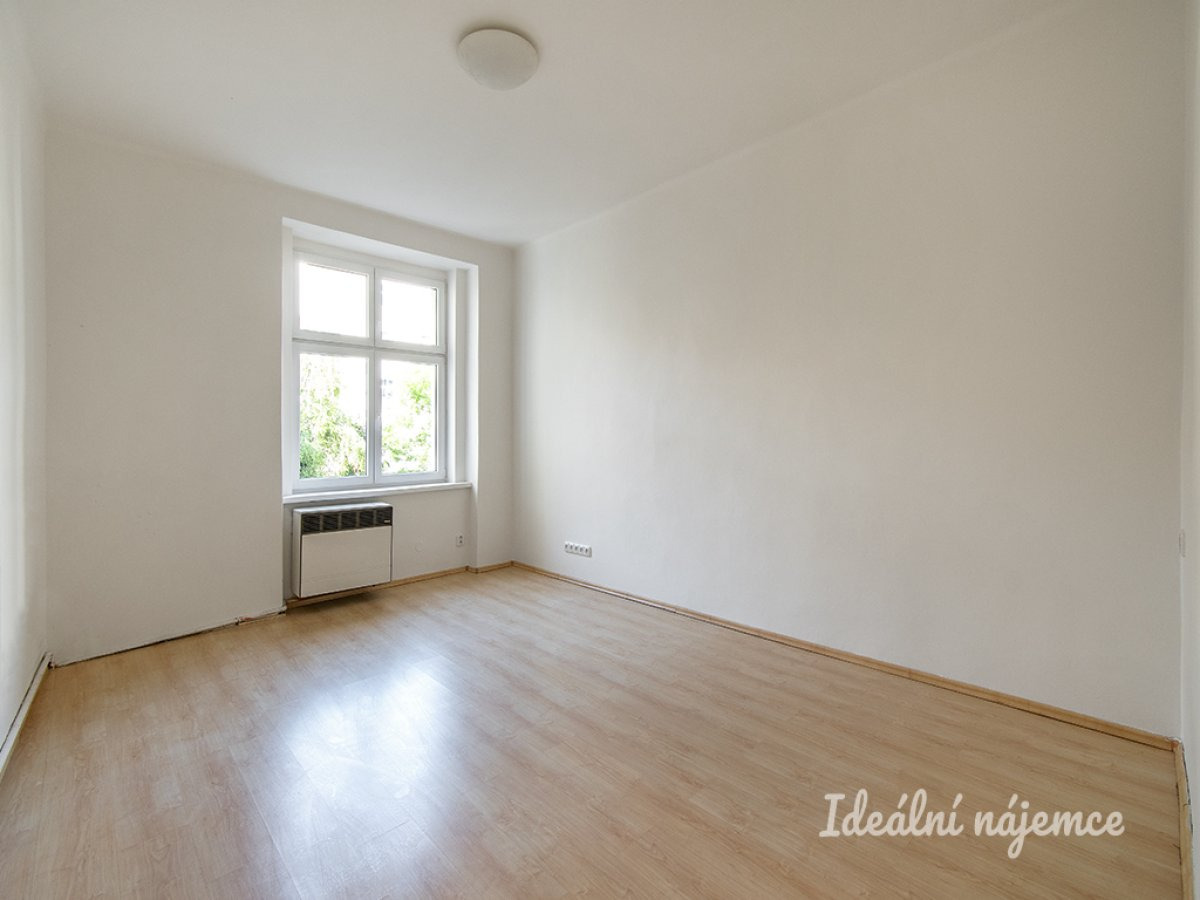 Pronájem bytu 1+1, Na Folimance, Vinohrady, 17000 Kč/měs, 33 m2