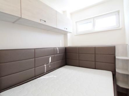 Pronájem bytu, 2+1, 40 m²