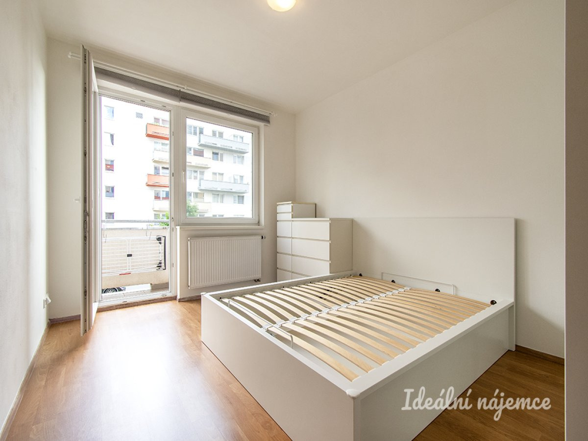 Pronájem bytu 2+kk, Modenská, Horní Měcholupy, 22500 Kč/měs, 56 m2