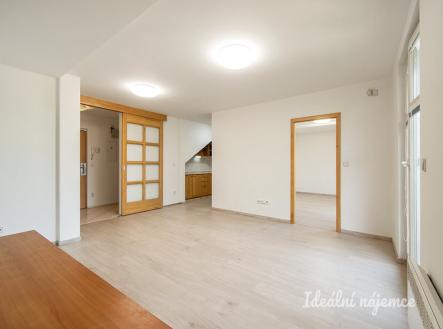 Pronájem bytu, 3+kk, 74 m²
