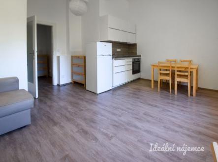 Pronájem bytu, 1+kk, 31 m² obrázek