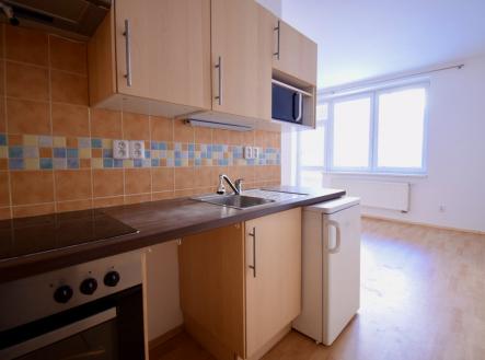 Pronájem bytu, 1+kk, 38 m²
