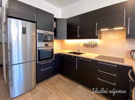 Pronájem bytu, 1+1, 52 m²