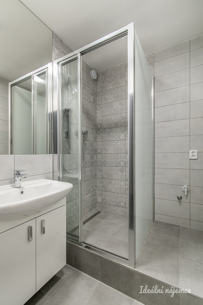 Pronájem bytu 2+kk, Píškova, 21.000 Kč/měs,  49 m2