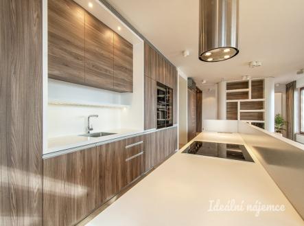 Pronájem bytu, 3+kk, 126 m²