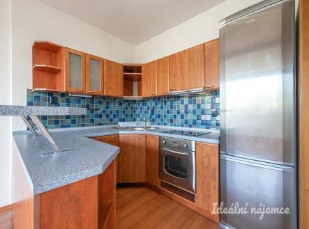 Pronájem bytu, 3+kk, 72 m²