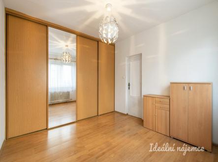 Pronájem bytu, 3+1, 72 m²