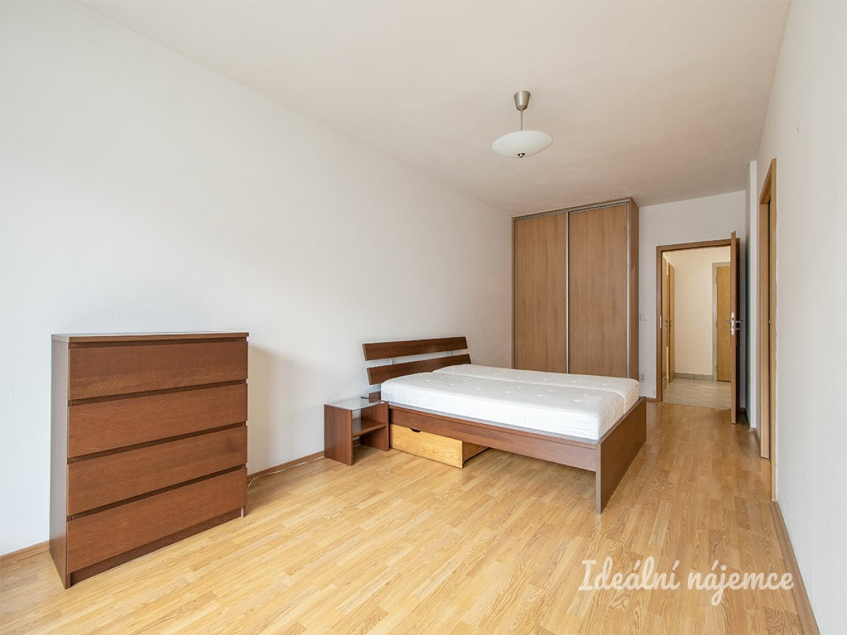 Pronájem bytu 2+kk, Osadní, Holešovice, 24 500 Kč/měs, 77 m2