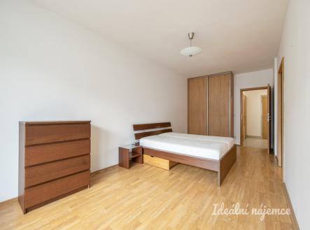 Pronájem bytu, 2+kk, 77 m²