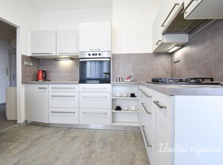 Pronájem bytu, 3+1, 83 m²