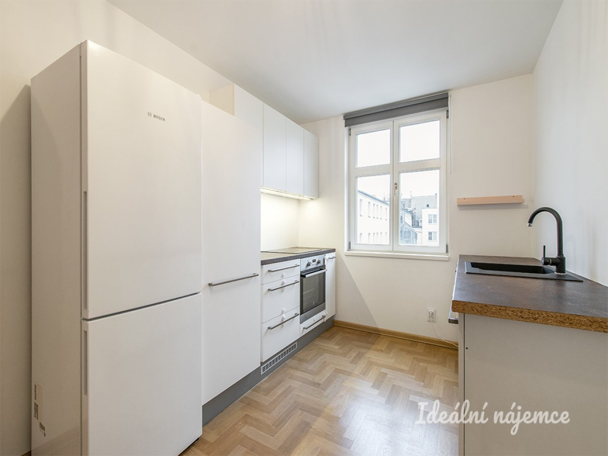 Pronájem bytu 3+kk, Rumunská, Vinohrady, 28 900 Kč/měs, 83 m2
