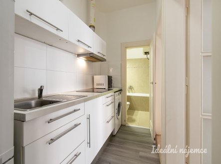 Pronájem bytu 2+1, Novovysočanská, Vysočany, 22 000 Kč/měs, 56 m2