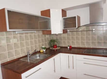 Pronájem bytu, 2+1, 62 m²