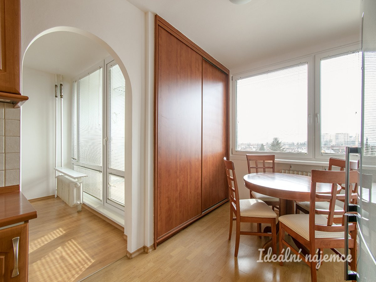 Pronájem bytu 3+1, Šiškova, Ďáblice, 23 400 Kč/měs, 64 m2