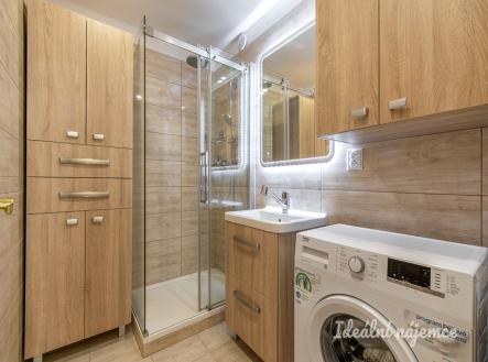 Pronájem bytu, 3+1, 64 m²