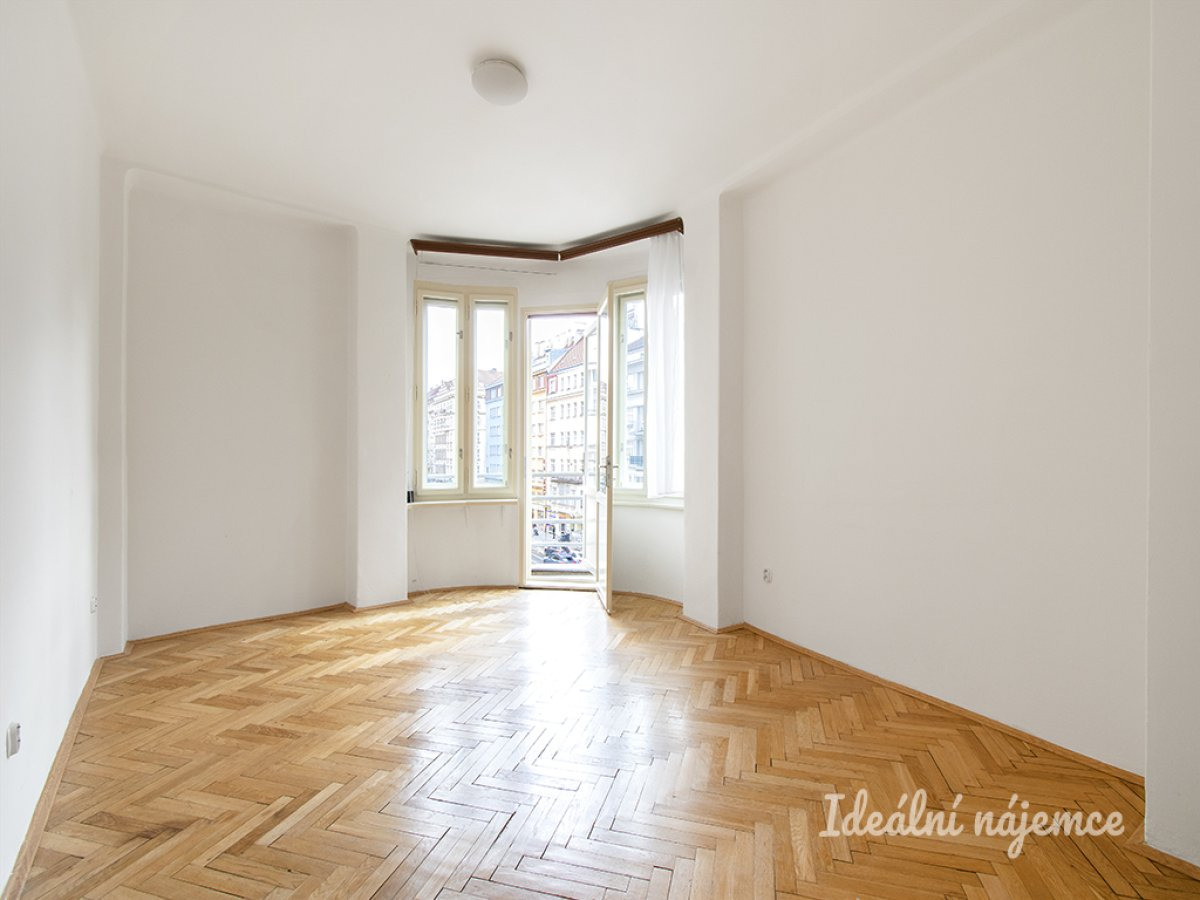 Pronájem bytu 3+1, Radhošťská, Vinohrady, 30000 Kč/měs, 96 m2