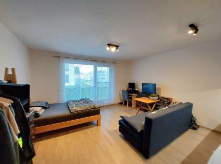 Pronájem bytu, 1+kk, 33 m²