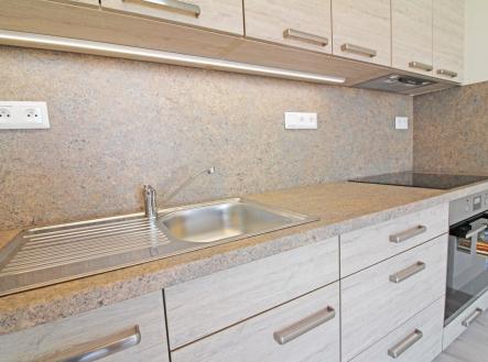 Pronájem bytu, 2+kk, 46 m²