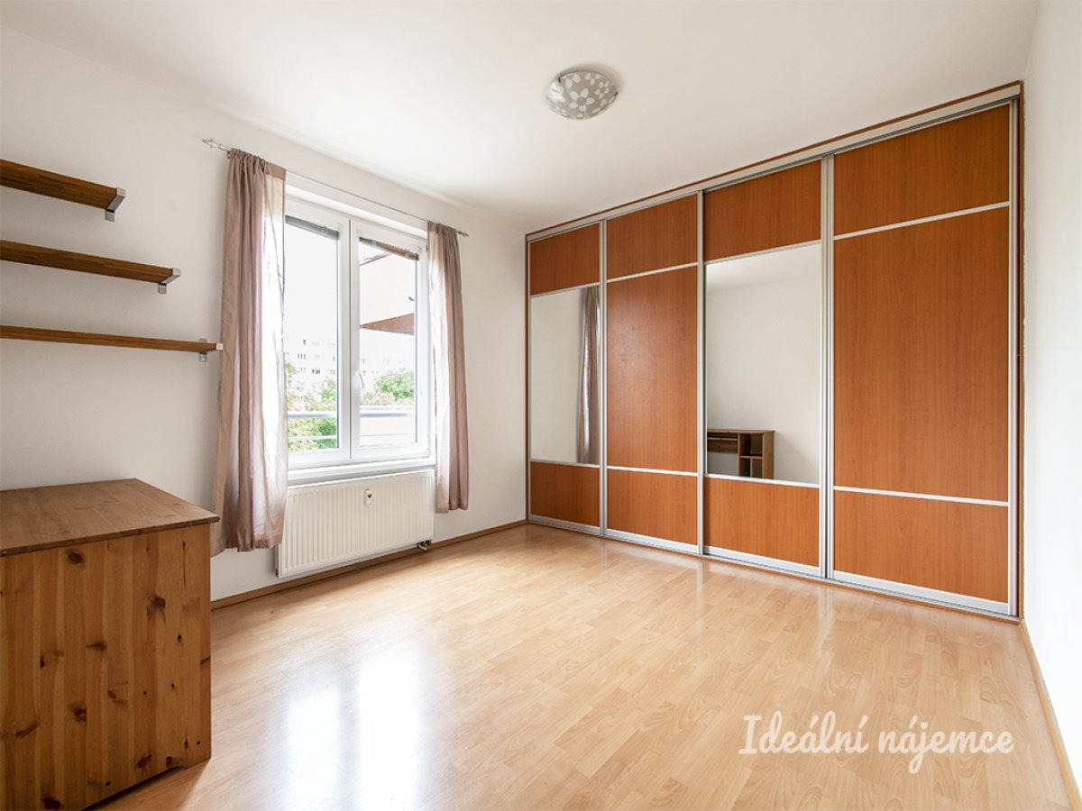 Pronájem bytu 2+kk, Velenovského, Záběhlice, 23 000 Kč/měs, 56 m2