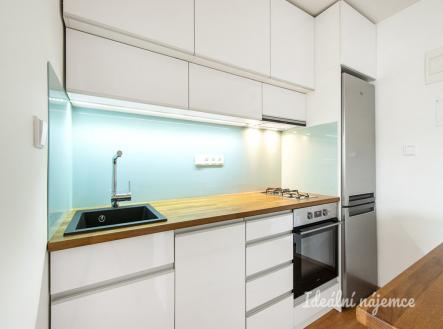 Pronájem bytu, 2+1, 49 m²