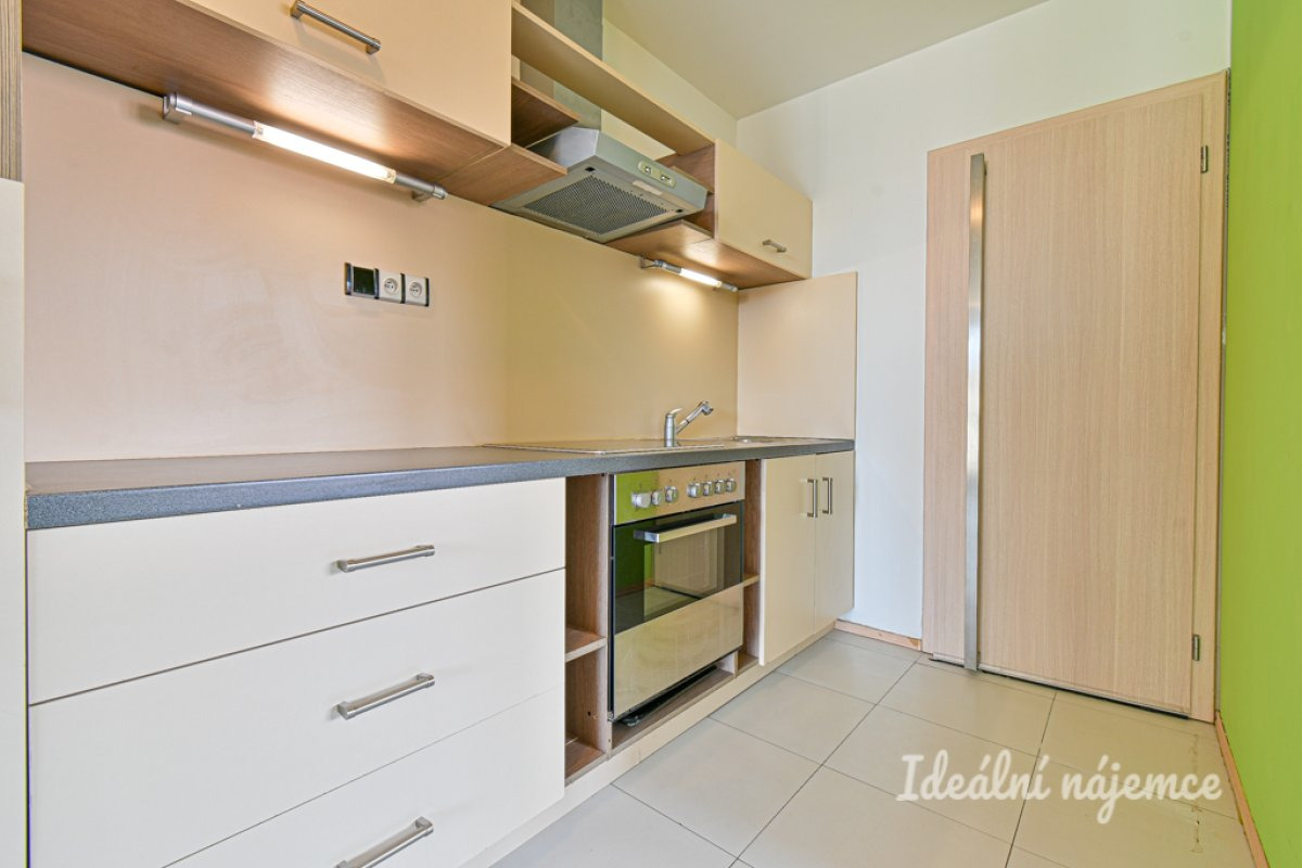 Pronájem bytu 2+kk, Merhautova, Černá Pole, 18 000 Kč/měs, 50 m2