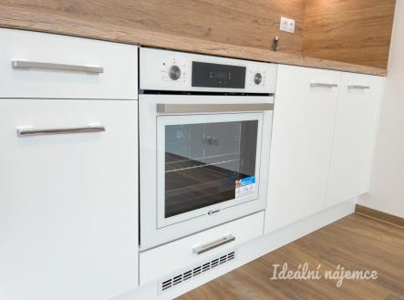 Pronájem bytu, 1+kk, 31 m²