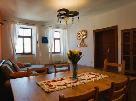 Pronájem bytu, 2+1, 92 m² obrázek