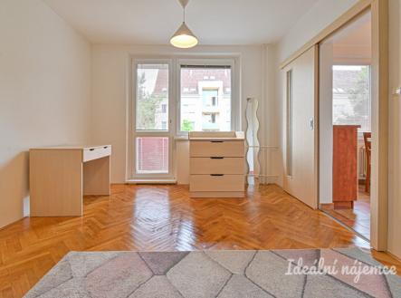 Pronájem bytu, 1+1, 34 m²