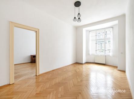 Pronájem bytu, 2+1, 77 m² obrázek