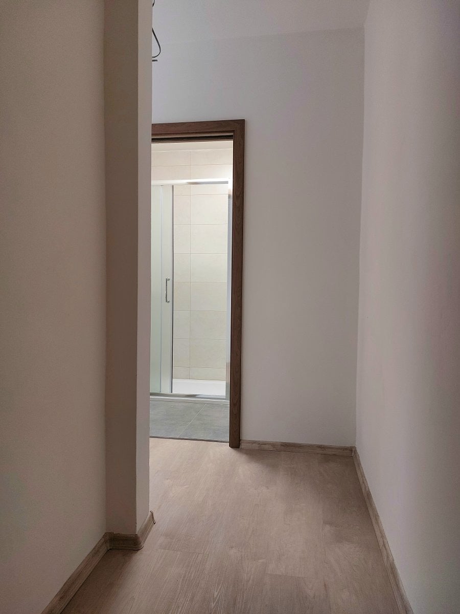 Pronájem bytu 1+kk, Baarova, 13 200 Kč/měs, 33 m2