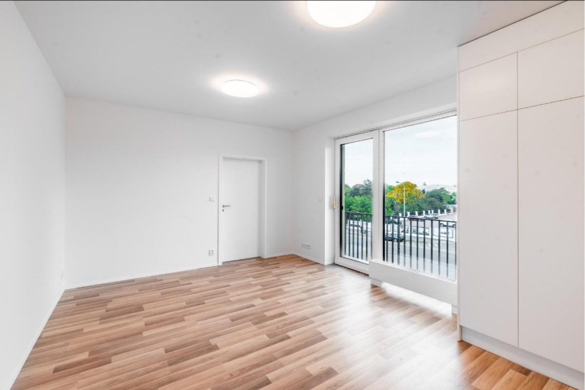 Pronájem bytu 2+kk, U Nového dvora, Lhotka, 23 000 Kč/měs, 44 m2