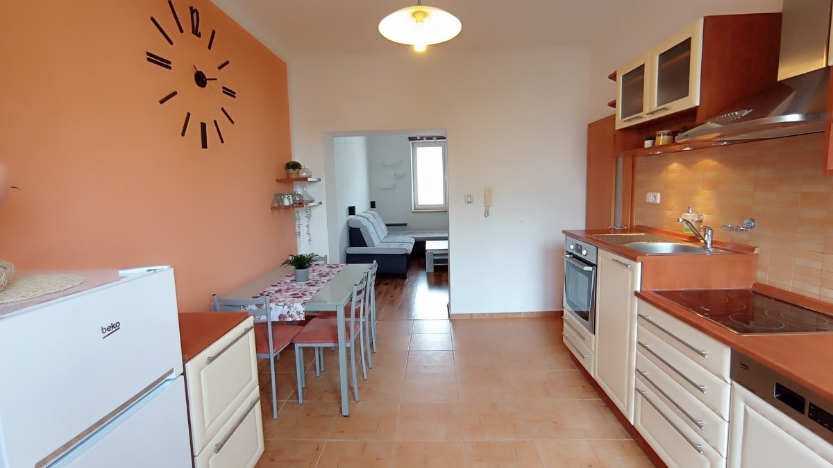 Pronájem bytu 2+1, 47 m2, Nerudova, 15 500 Kč