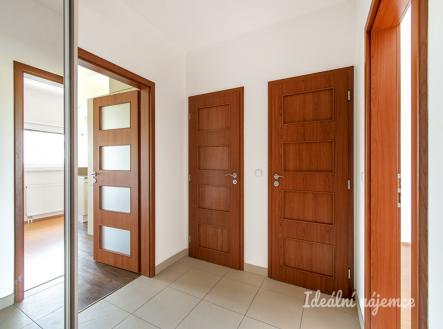 Pronájem bytu, 3+kk, 66 m²