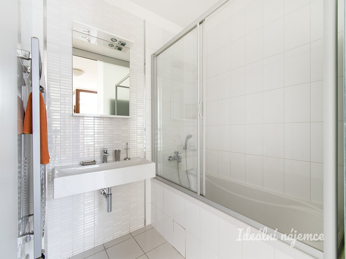 Pronájem bytu 4+kk, Balbínova, Vinohrady, 35900 Kč/měs, 94 m2