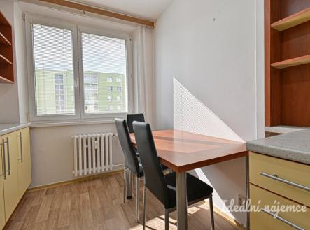 Pronájem bytu, 3+1, 60 m²