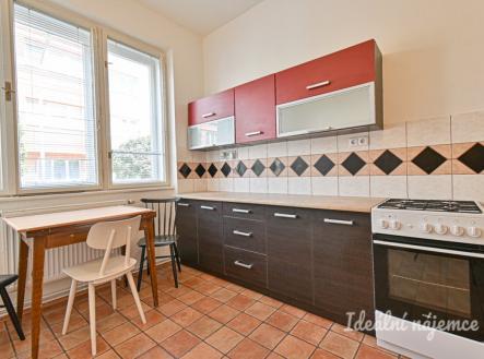 Pronájem bytu, 2+1, 65 m²