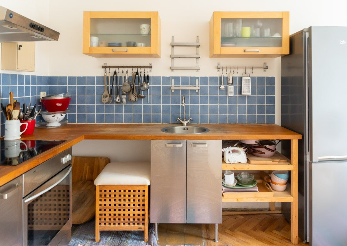 Pronájem bytu 1+kk, Biskupcova, Žižkov, 17000 Kč/měs, 28 m2