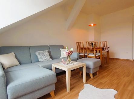 Pronájem bytu, 3+kk, 70 m²