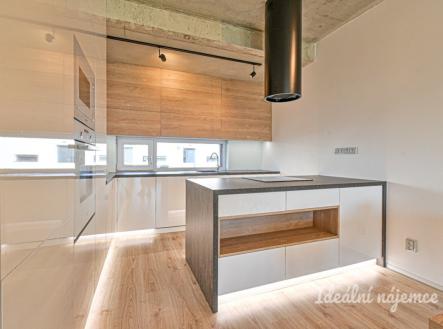 Pronájem bytu, 4+kk, 118 m²