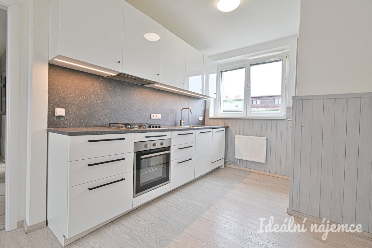 Pronájem bytu 3+kk, Renneská, Štýřice, 21 500 Kč/měs, 71 m2